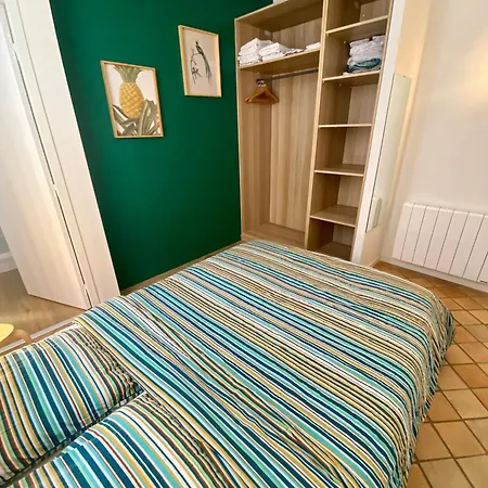 Entier - Vieux - Centre *